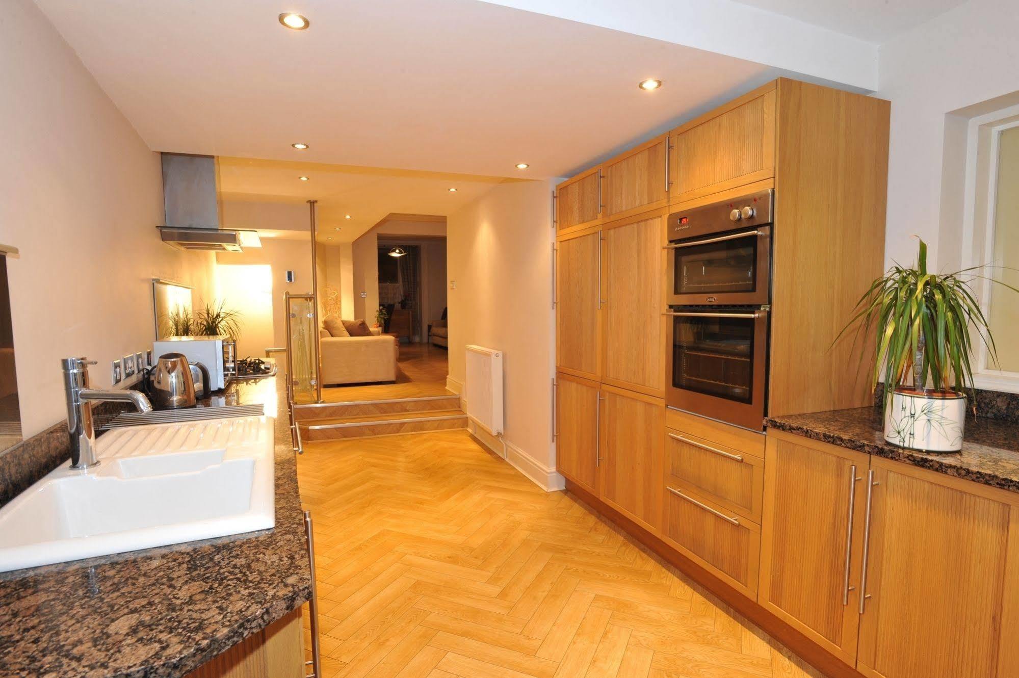 Chester Apartments מראה חיצוני תמונה