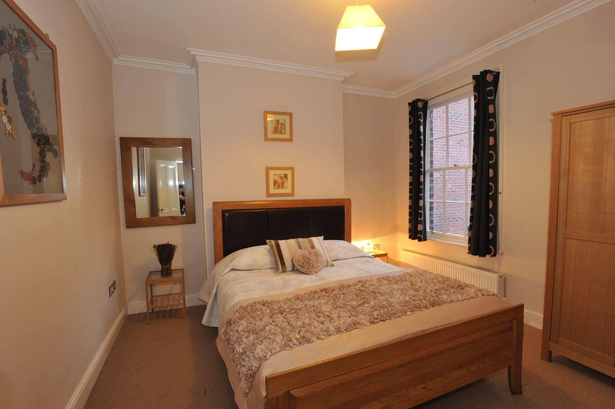 Chester Apartments מראה חיצוני תמונה